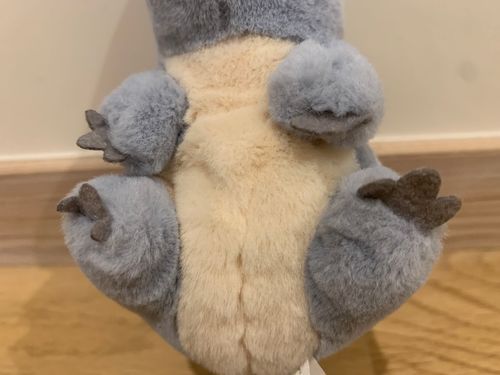 らむねくんのかわいいとこっ
らむねくんのむぎゅむぎゅおててが
かわいいんだよぉっ！
おててをつなぐとむちってなって、
もぉーっとかわいくなるんだ！