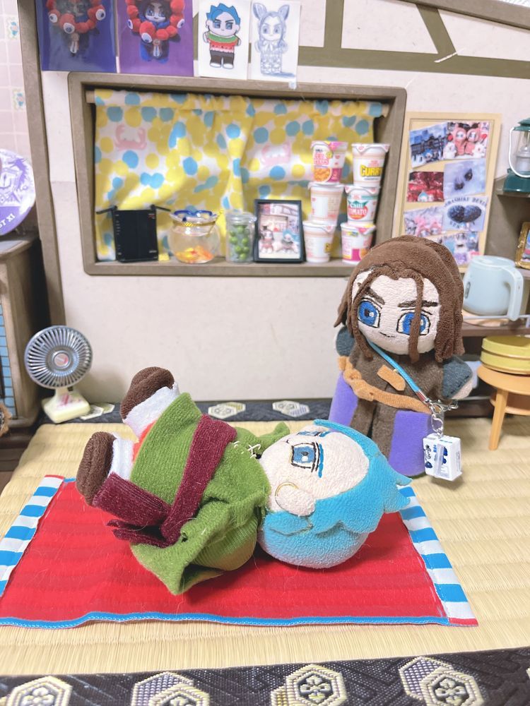 ヨガをするぬいたち