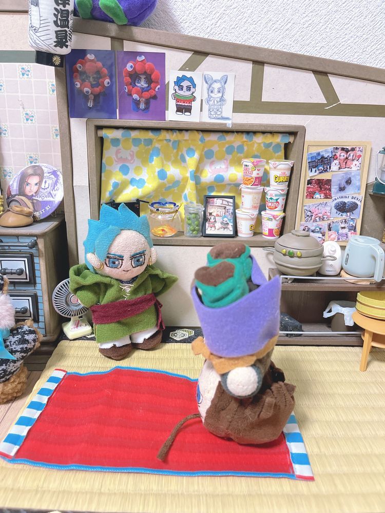 ヨガをするぬいたち