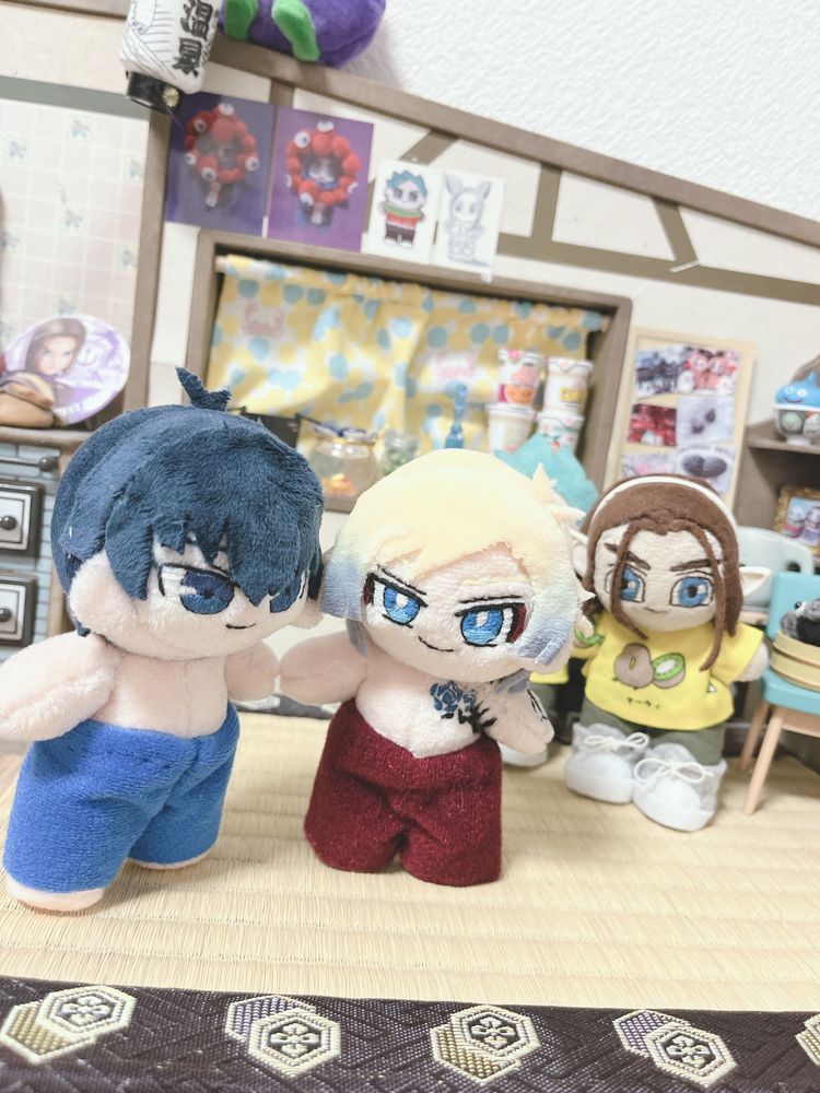ぬいちゃんたちはぬいも作るしお洋服も仕立ててくれる、自立綿