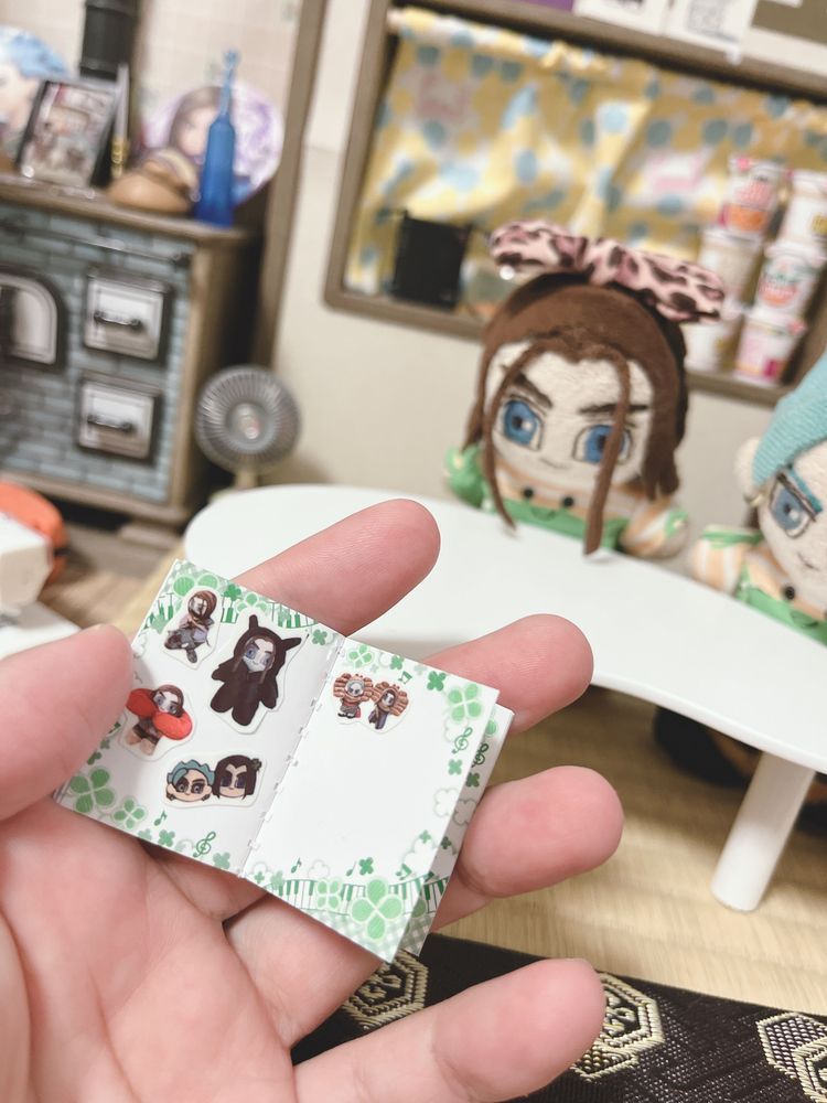 ペタタッ