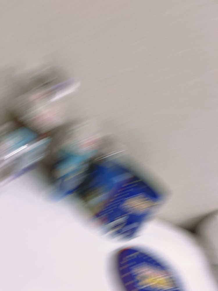 ガサササッ………
ダッ！(逃亡