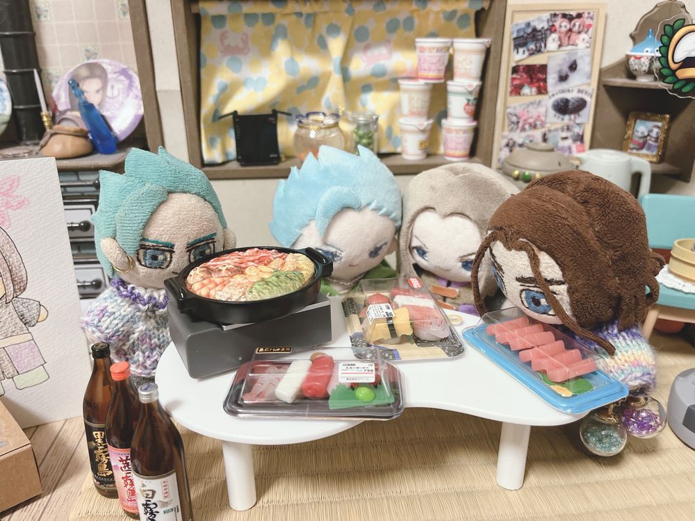 お友達との作品交換でかみゅくんといれぶんくんのぬいを作ってもらったよ〜〜happy
