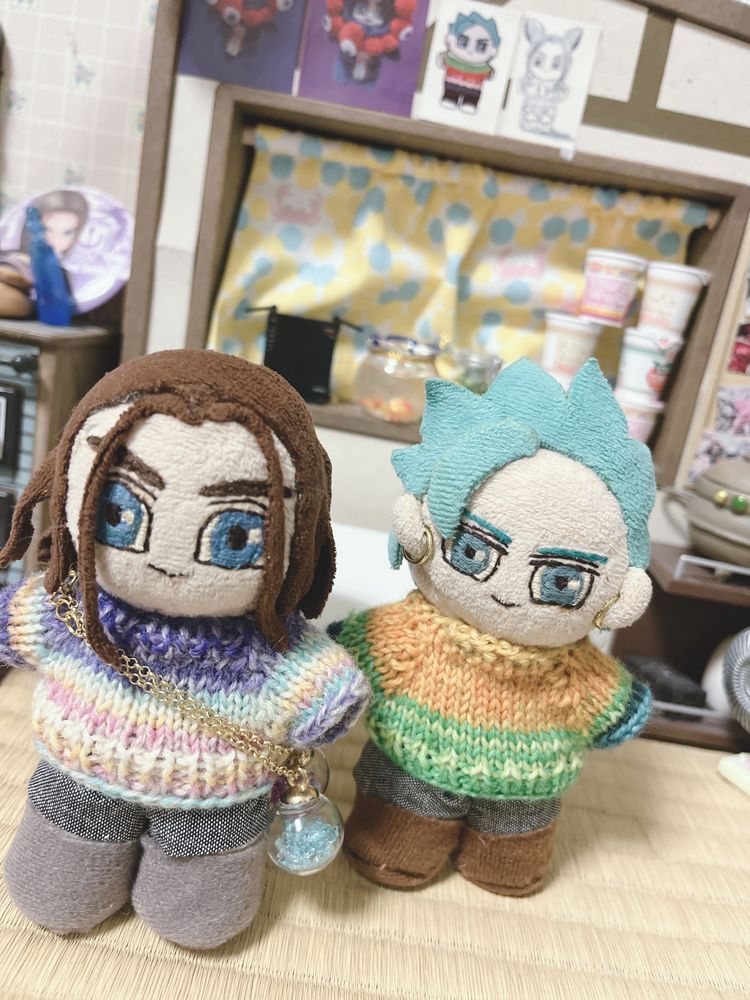 新しいセーター🧶
今冬は余ってる糸を消費するぞ