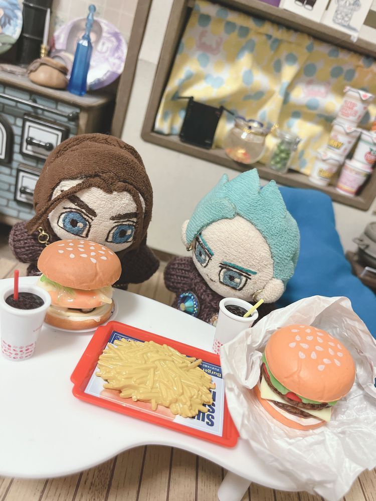 今日のお外活動を共有している
人間が何を食べたか丸わかり