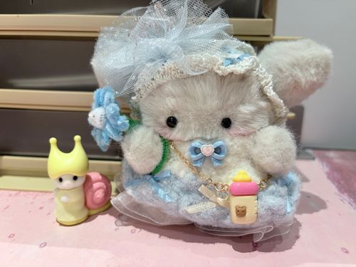 久しぶりにお外でお写真撮ってもらったよ(* 'ᵕ' )☆ちいこい仲間が増えた✨
