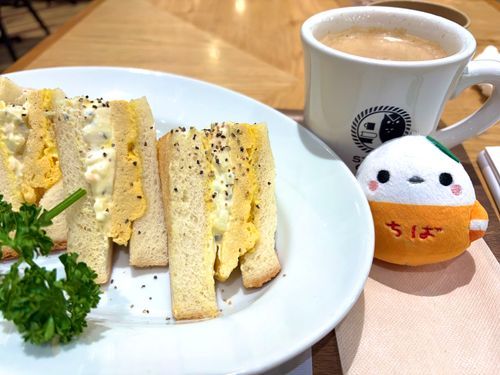 今週もこのカフェ来ちゃった☕️
今回はたまごサンドイッチ🥪
これがまた美味しいのよぉ〜
あとコーヒーも、良い☕️