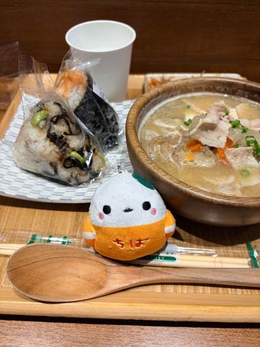 今日のお昼はヘルシーだった〜
ぬし、ダイエットしたいらしい。