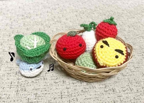 ぴすは いがいと べじたりあん なんれすよ🥬🍅🍠🍓