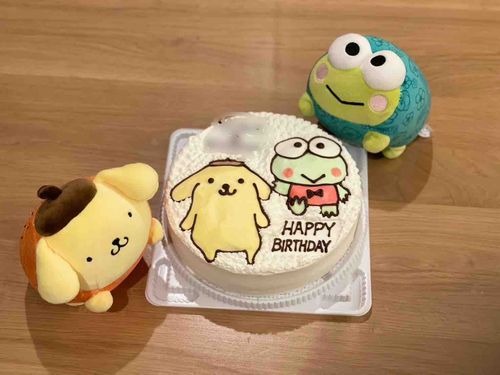 今日はぴょんきち(僕)の誕生日ぴょん！だからケーキを食べたぴょん！