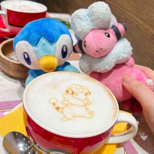 こないだおともだちとおでかけしたの！もこやんラテのんだよ☕️