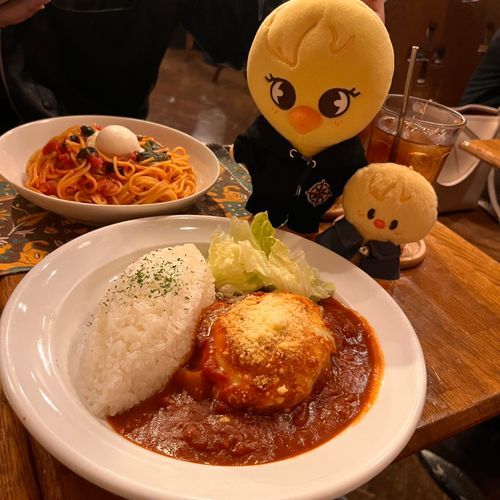 ロコモコおいしいなぁぁ🐥🐥
2人でぺろりとたべちゃったよ🤤