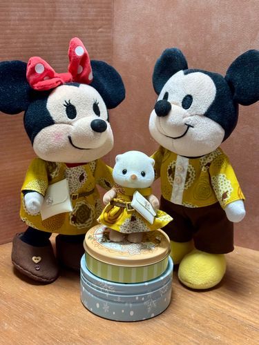 同じ布からみんなにお洋服作ったの🪡✨