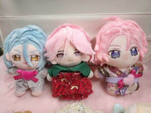 真ん中は主作こはちゃんです今、思うとメイクして可愛さを上げたいね!