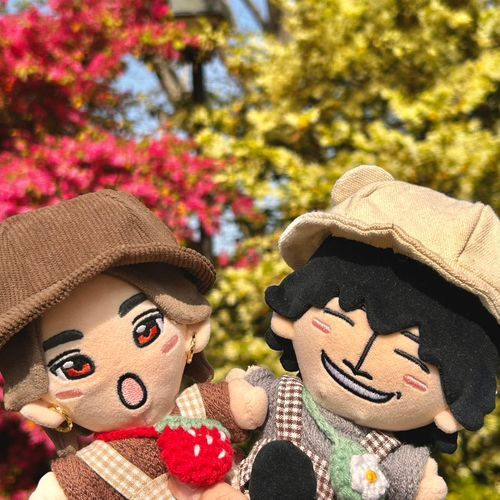 かんさい に すんでる、ねるのがだいすきな はぴまさや と たべるのだいすきな はぴすえやで。
たまに、🐯の💙🧡があそびにくるかも…？