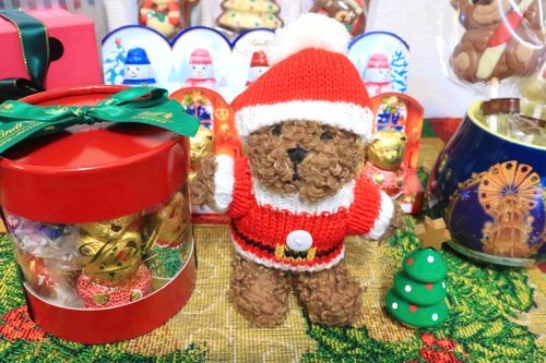 いちおしはこちらのクマさんチョコレートですよ〜！