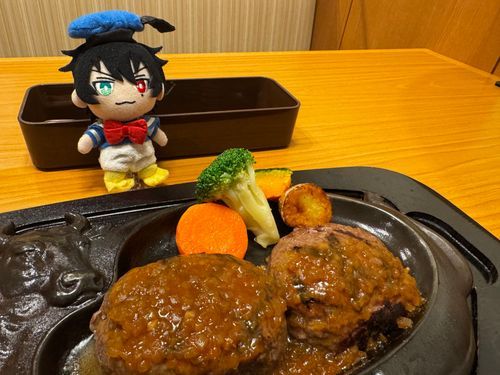 しぞーかのハンバーグ美味しかったぬ