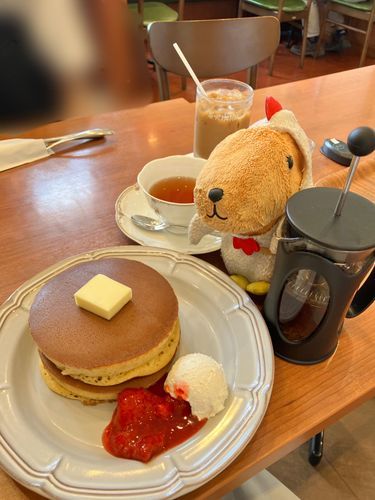 ホットケーキ🥞🍓💕︎💕︎