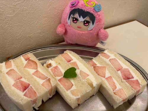 桃のサンドイッチ🍑
