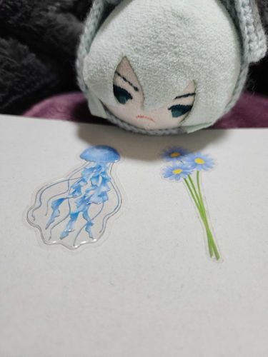 くらげ の シール
おはな の シール
どっちを おてがみに はろうか
まよって います……