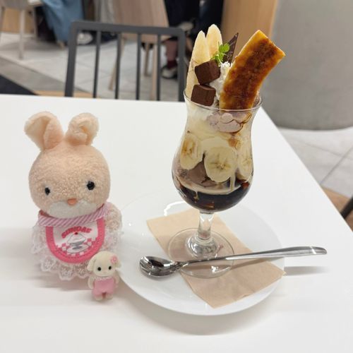 ぬしと  ぱへたべてきたっ🐰♡
つかれはてた  ぬしが  すいよせられるように  たのんでて  みみ  わらっちゃったのꉂ🤣
おいしかったよお🤤💗💗