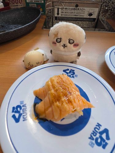 くら寿司×ちいかわコラボ８／２１初日に行ってきたよ❗
ラッコさん好き🩷