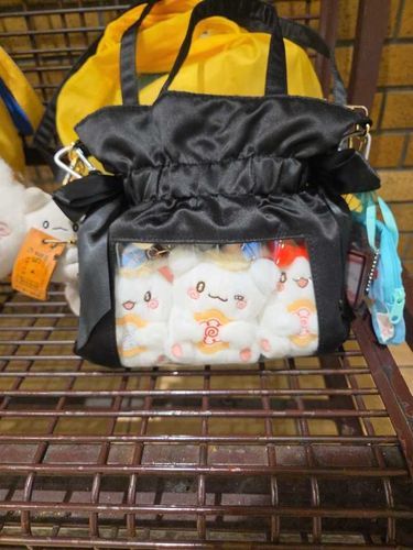 痛バにここまる君、まるまる君、まるんちゃんに入ってもらったよ。