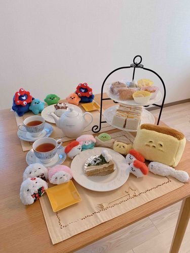 家族みんなでお家アフタヌーンティーをしました🍰☕️🫖🌸

外出も楽しいですが、お家で楽しむのもいいですね🌟