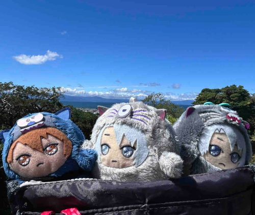 モンがく
自分の口で話さず、脳内で直接話を
するモンちゃん

ワルつな
前世はクヴァルさん。
脳内で喋るモンがくに最初戸惑うが
だいぶ慣れた模様。

ワルがく
前世はリーベルさん。
ワルつなとは少し因縁がある模様だが、なんとか暮らしてる。

