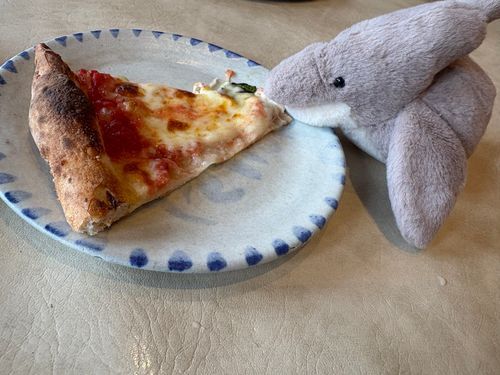 ピザうまうま