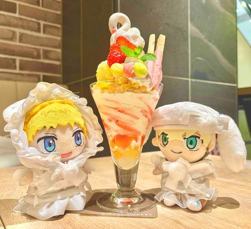 白鳥が乗ってて可愛いパフェだったね🍰