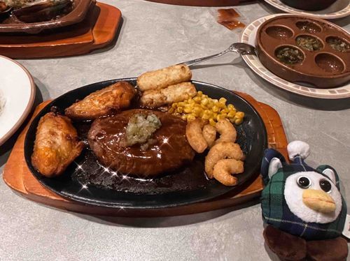 2025.10.26
サイゼリヤにて
ドカ食いサイゼ部