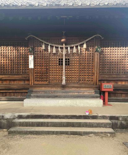 2026.01.02
神社にて
初詣に行きました
