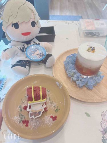 アニメのカフェに行ったよ☕✧