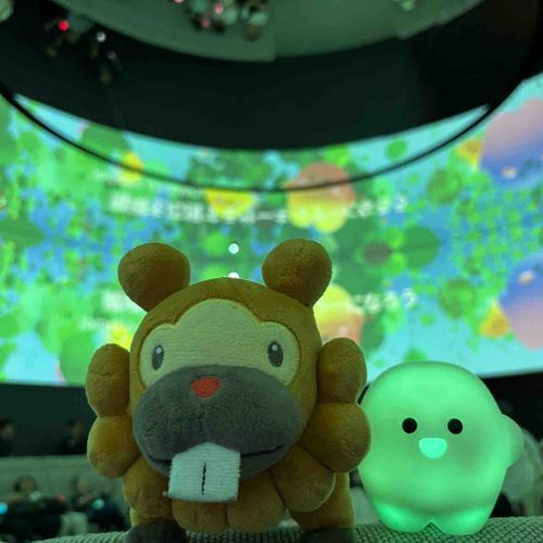 きょうもばんぱくからおとどけぶも！いろんなくににいったぶもっ🥺
1 どいつ！さーきゅらーちゃんとおともだちになったぶも！たくさんおしゃべりしたぶも！
2 すぺいん！たーくさんみどころがある、すんごいくにぶも！
3 ちゅにじあ！てきすたいるが、おしゃれ〜ぶも！
4 よるに、ぴかぴかしてたぶも！ちとおねむさんぶもっ