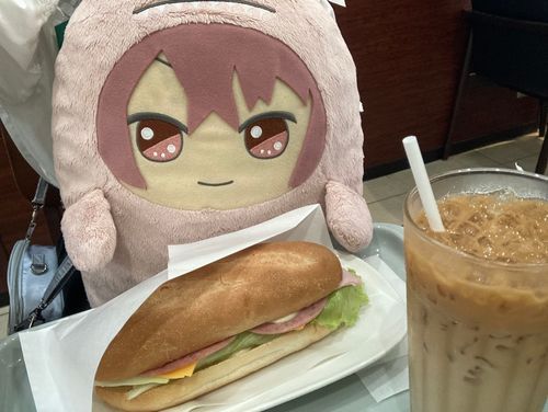 でかモンとらちゃんさんが我が家に来てから今日で3年になりました🕊
毎日そばでモフモフしててくれてありがとう🍀
4wj楽しみだね🫶🏻✨