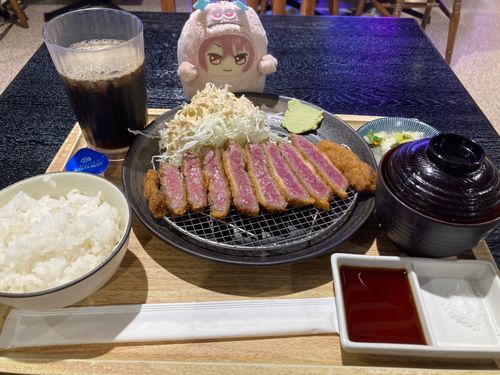 「モンとらちゃんこっちむいて〜」
「ﾔﾀﾞｧ〜」