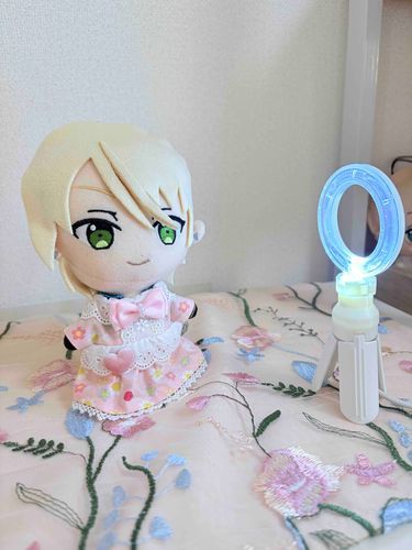 可愛く撮れるライトをもらった😀