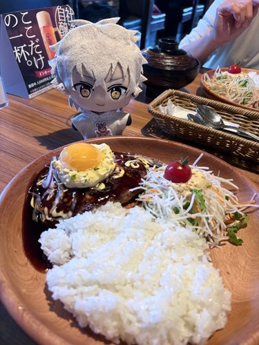 お友達とランチ♪
デザート🍨2つは食べ過ぎだね。