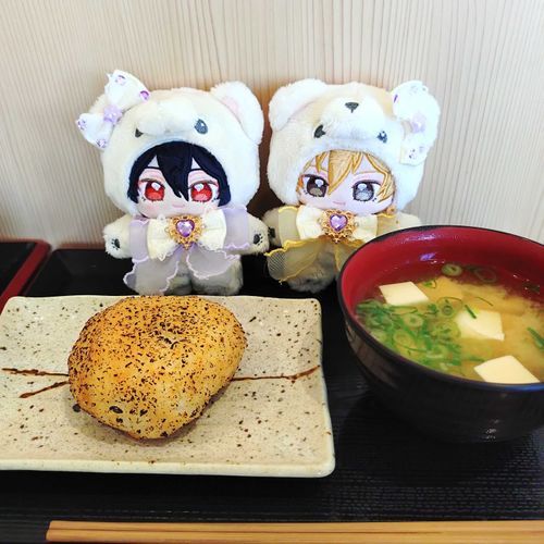 スタライライビュ初参戦した日の軽食タイム～😋(3/15)

すっごい美味しかった🍙✨2種類🍙注文したらよかった…と少し後悔😂
