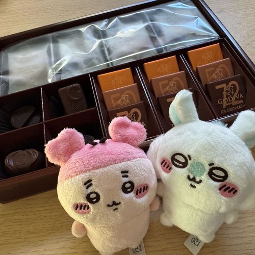 よこしなッ、うンまいもんッ

