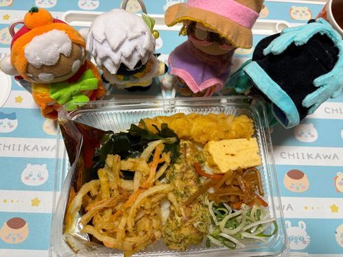 丸亀製麺のうどんだよ！

美味しいからみんなで食べないとだね…！