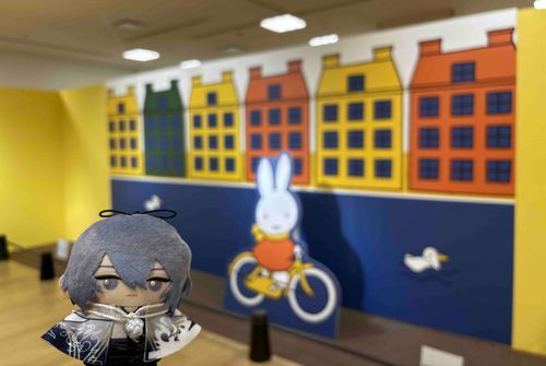 ぬし、ぱぺにも背景にもピントを合わせられず。
ミッフィーさんに失礼でしょこれは🐇