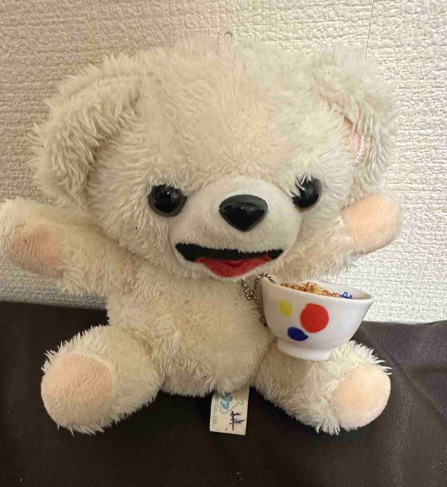 EFGH
E…特徴がないのが特徴
F…松屋が好き(？)
G…口が小さい、そしてかわいい
H…特徴はない