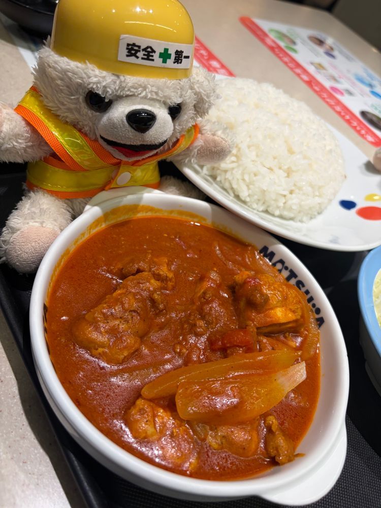 ネオトマトごろチキカレー、美味しいヨシ❗️
無料の玄米茶最高、ヨシ❗️❗️