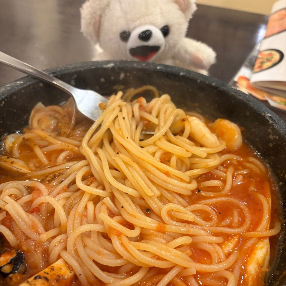 アチアチの石焼パスタだ…