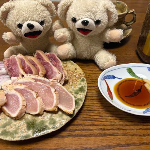 喫茶ファーファへようこそ❗️
今日の日替わりモーニングは鳥刺しだよ❗️❗️