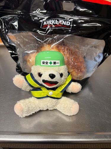 明日の弁当は、コストコのロティサリーチキンヨシ❗️