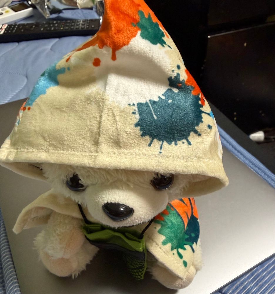 ぼくフェスグッズ買ったよ❗️
うちの二足歩行に伝えたら、秋に横浜で開催されるメタルフェスに連れて行ってもらえるんだって…❗️❗️