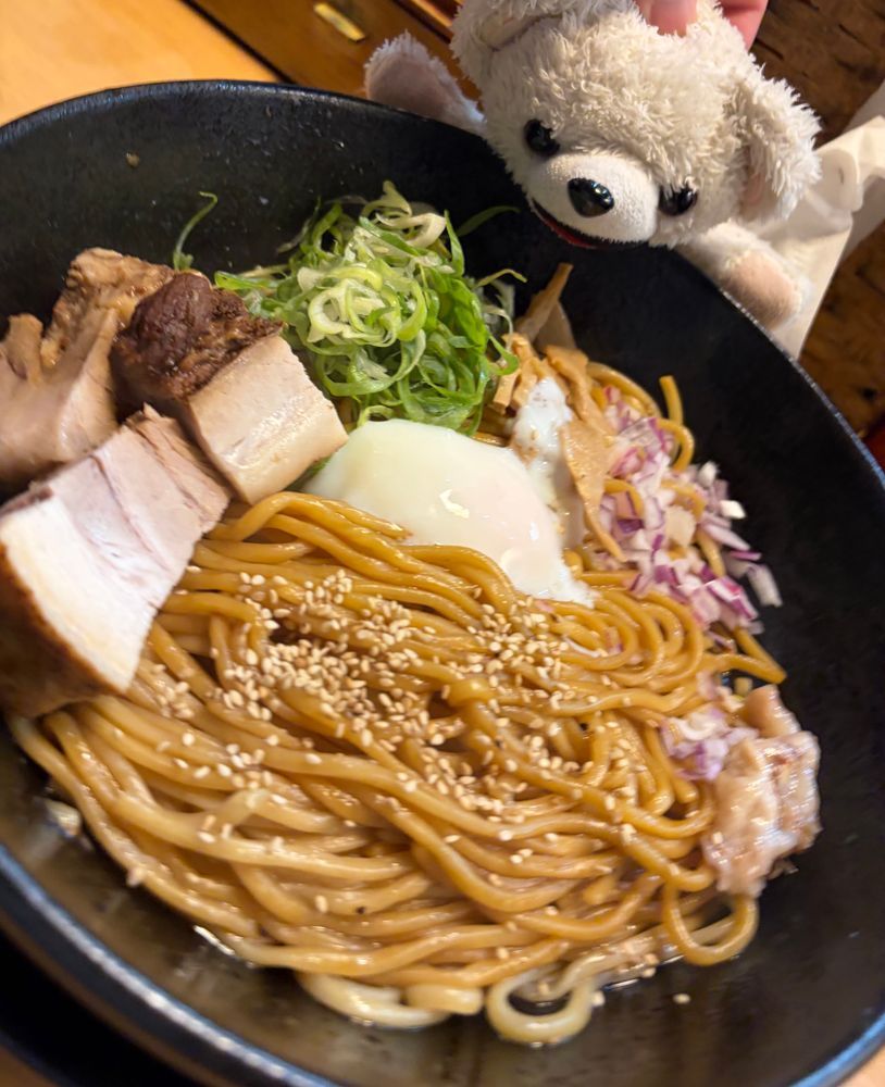 めちゃデカいまぜそばを食べるよ❗️